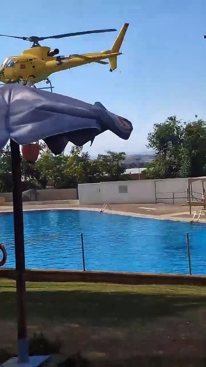 Water Bombing Helicopter 🚁(720P_HD)