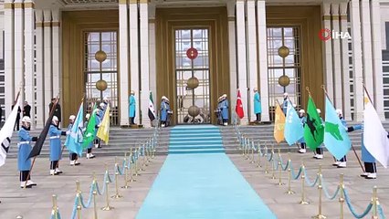 Cumhurbaşkanı Erdoğan'dan Ahmed Şara'ya jest