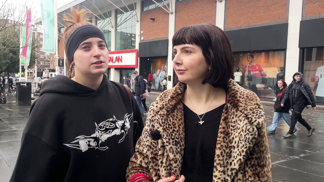 Do Police Community Support Officers make a real difference in preventing crime?