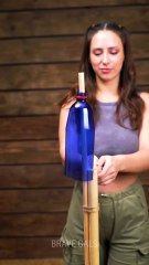 Eco-heroine teaches rose from plastic bottles! 🤯