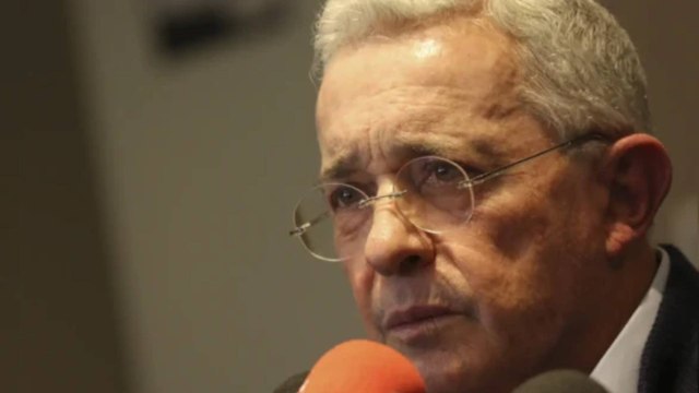 Interceptaciones a Uribe serán prueba en su juicio: Tribunal rechaza apelación de su defensa