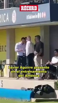 ¡AL PENDIENTE! El director técnico de la Selección Mexicana, Javier Aguirre, estuvo presente en el entrenamiento del América en Coapa. @_danielestradan_ #LigaMX - #América - #JavierAguirre