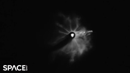 SpaceX Starship's Hot Staging In Amazing Tracking Cam View