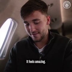 Nico vive su primer día como jugador del Manchester City