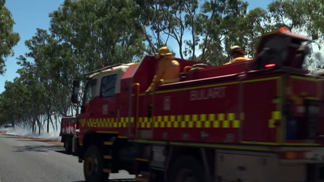 Victoria's heatwave ends, but strong winds hinder firefighting efforts in the west