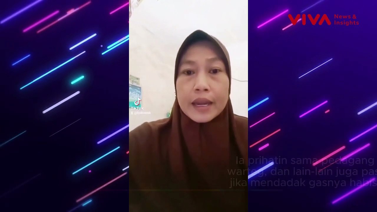 Emak-emak Ngomel Gegara Gas Langka dengan Gaya Nyablak