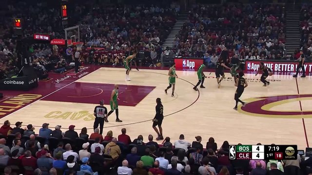 Mitchell lands a huge tomahawk slam over Porzingis