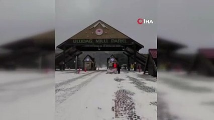 Uludağ yeniden beyaza büründü