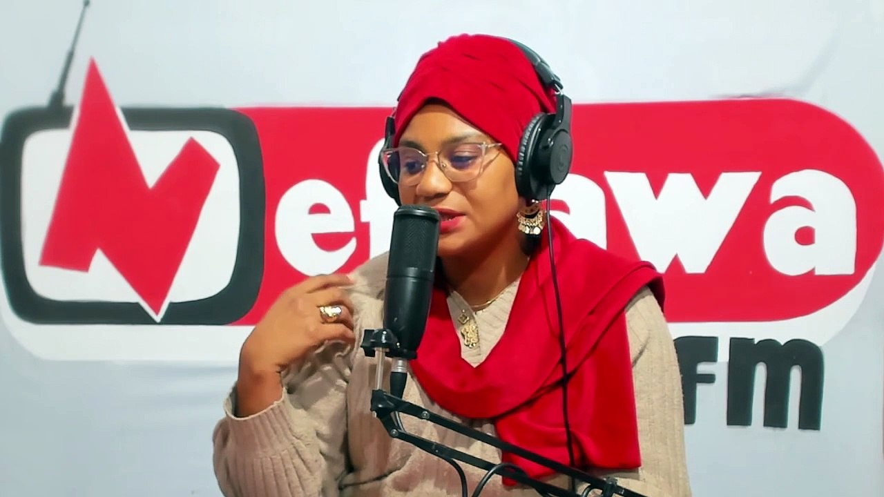 قيمة التعاون في المجتمع  المختصة الاجتماعية وهيبة بن منصور  رئيس الفرع الجهوي للهلال الاحمر بقبلي مصباح زرقان