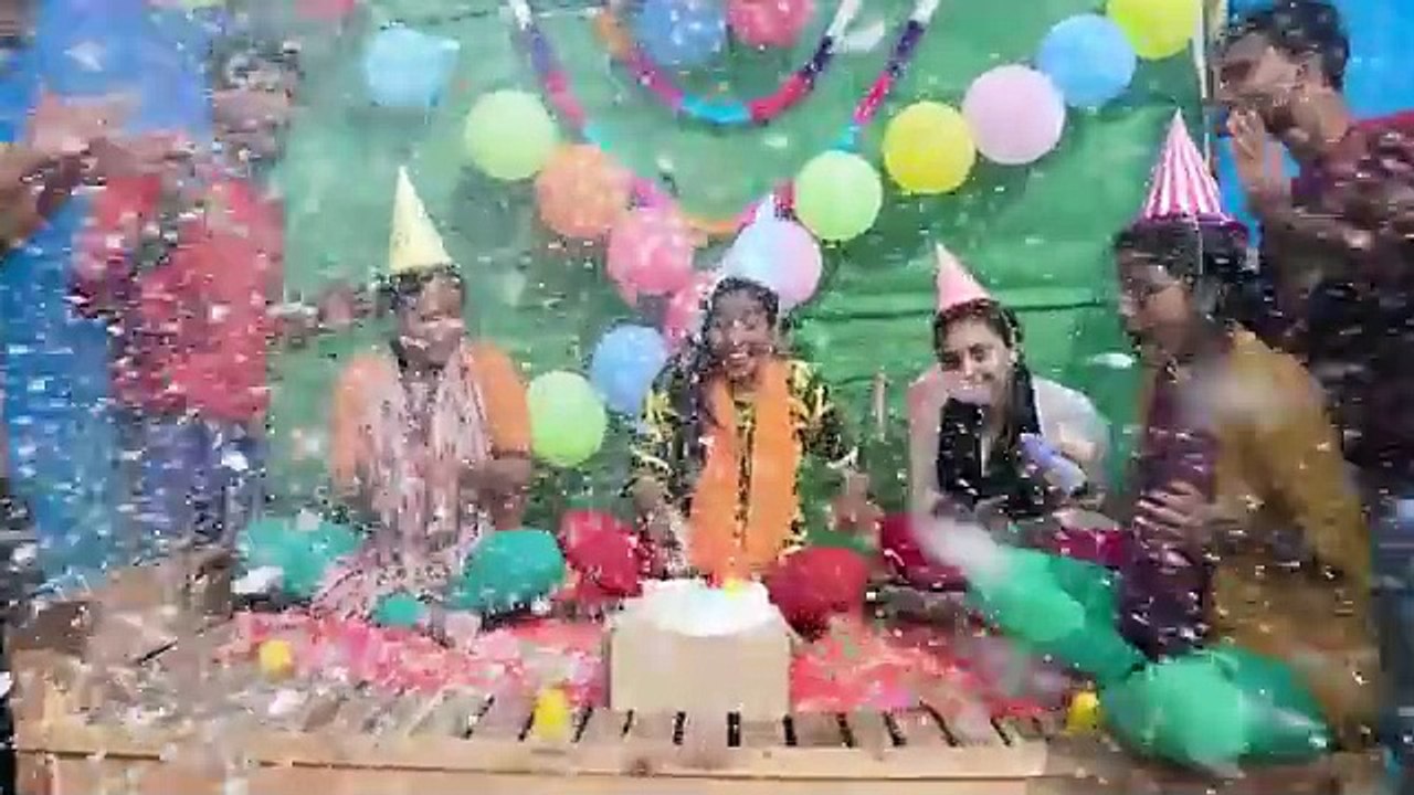 Top New Comedy Video Amazing Funny Video 😂 Try To Not Laugh Episode 301 By Busy Fun Ltd(360P)_1