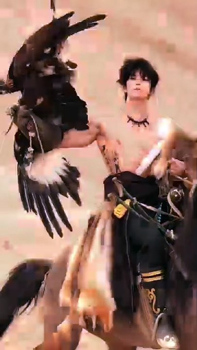 "Left holding Huang and right holding Cang" #falcon #horseriding