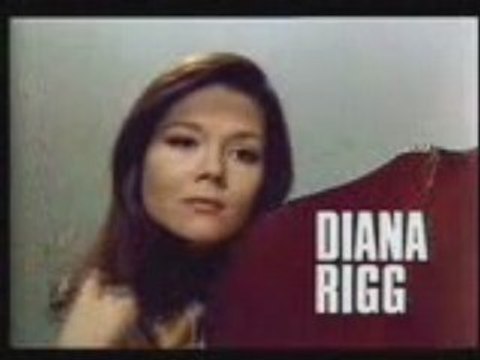 Chapeau melon et bottes de cuirs generique 1