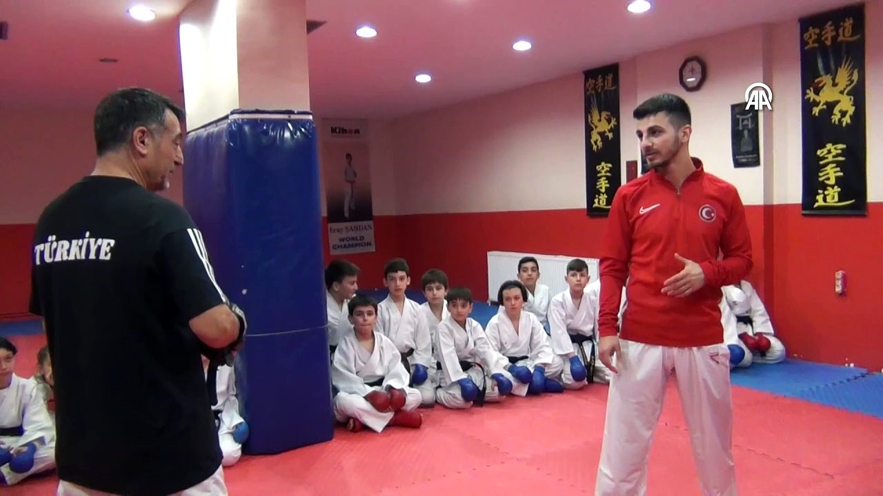 Milli karateci Eray Şamdan başarıya doymuyor