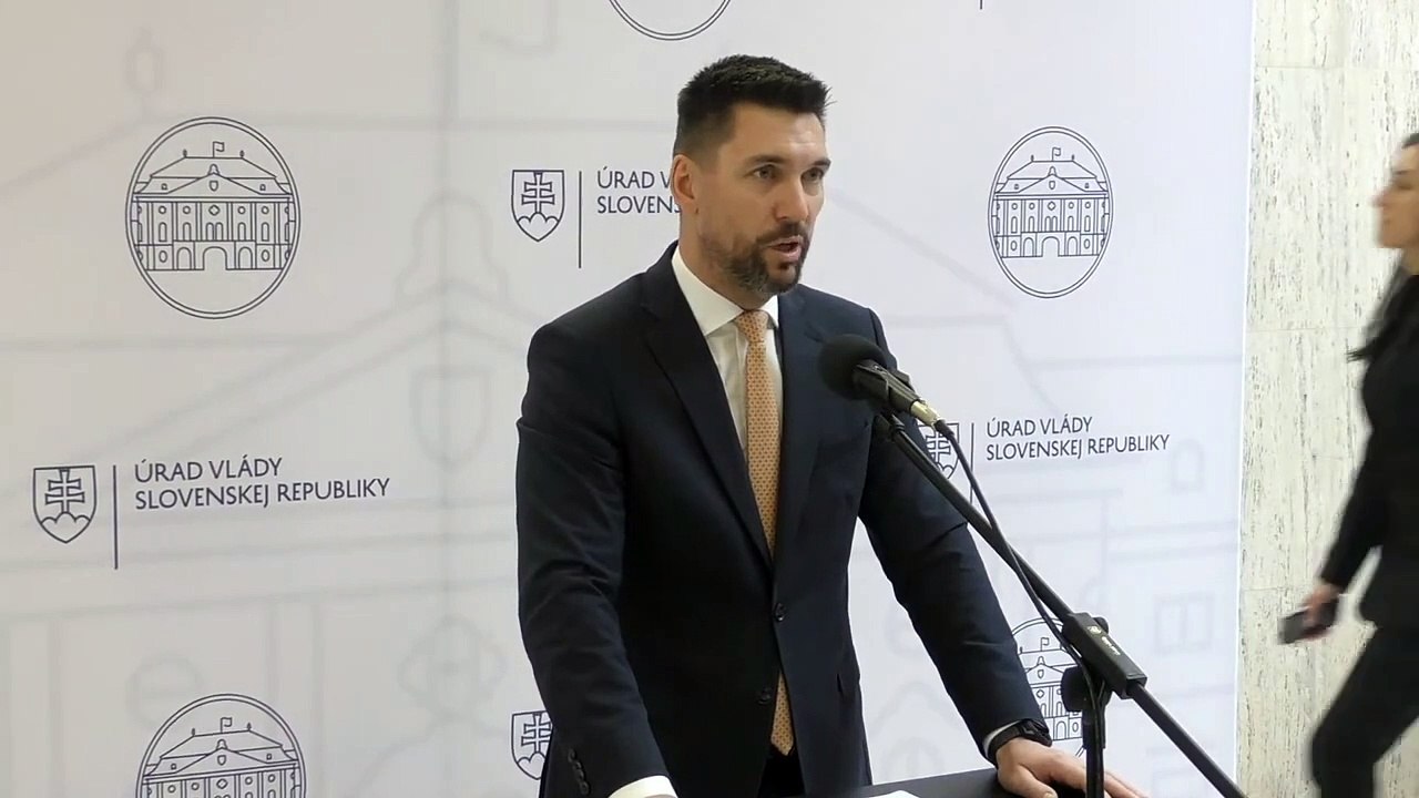 ZÁZNAM: R. Takáč: MPRV ruší katalógovú výzvu číslo 74 vypísanú koncom minulého roka