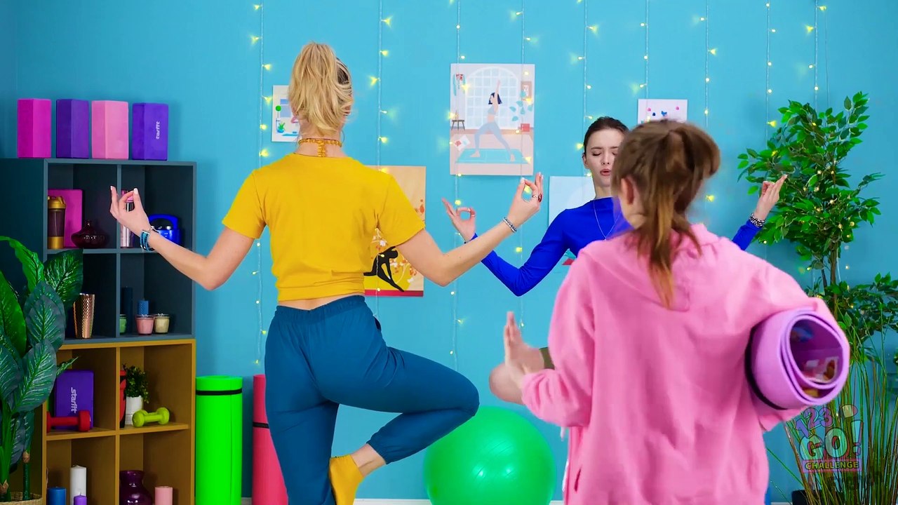 Défi des Cascades Impossibles ! Qui est le Meilleur ? Tours de Gymnastique par 123 GO!