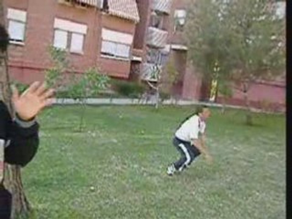 Tirabuzones, Mortales y Chutados - Xus