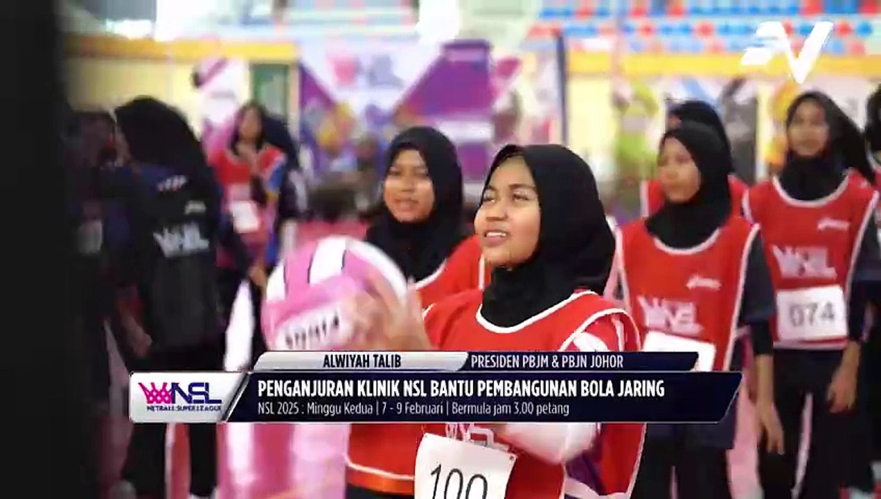 Barisan bintang Johor Jewels berkongsi ilmu dengan para pemain bola jaring remaja di Klinik NSL Ke-2 di Johor Bahru