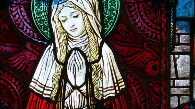 Salmo, 2 - ¿Para qué meten ruido las naciones y los pueblos meditan vanos planes?