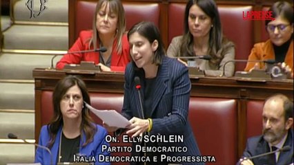 Schlein a Meloni: «Presidente del 'coniglio' non del Consiglio»
