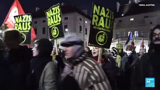 Miles de personas protestan en Viena contra partidos de extrema derecha