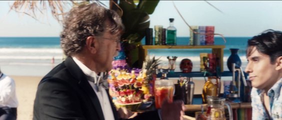 Un funeral de locos - Tráiler oficial