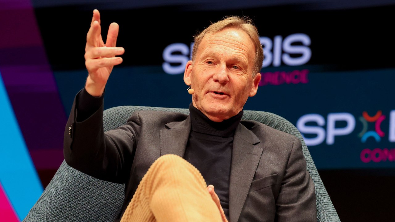 'Auf einmal steht Ricken auf und marschiert in die Kabine'