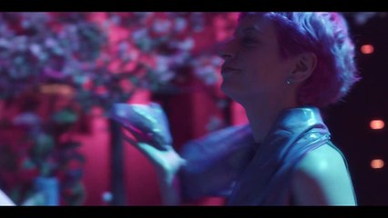 ¡Caigan las rosas blancas! - Tráiler