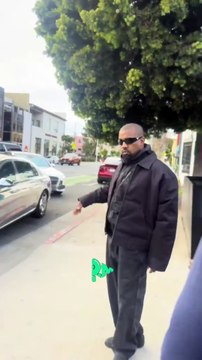 Kanye West revient sur l’apparition de sa femme Bianca Censori aux Grammys 😯