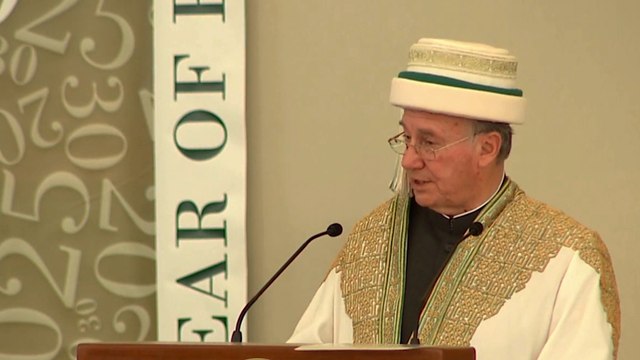 Qui était l'Aga Khan, chef spirituel des musulmans chiites ismaéliens ?