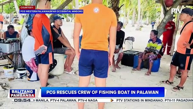 PCG rescues crew of fishing boat in Palawan
