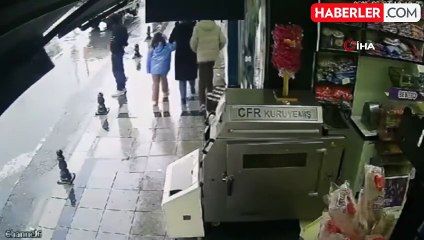 Bağcılar'da Polis Memurlarına Bıçaklı Saldırı: Şüpheli Adliyeye Sevk Edildi