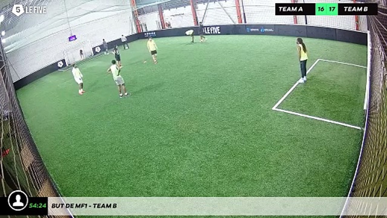 But de Mf1 - Team B