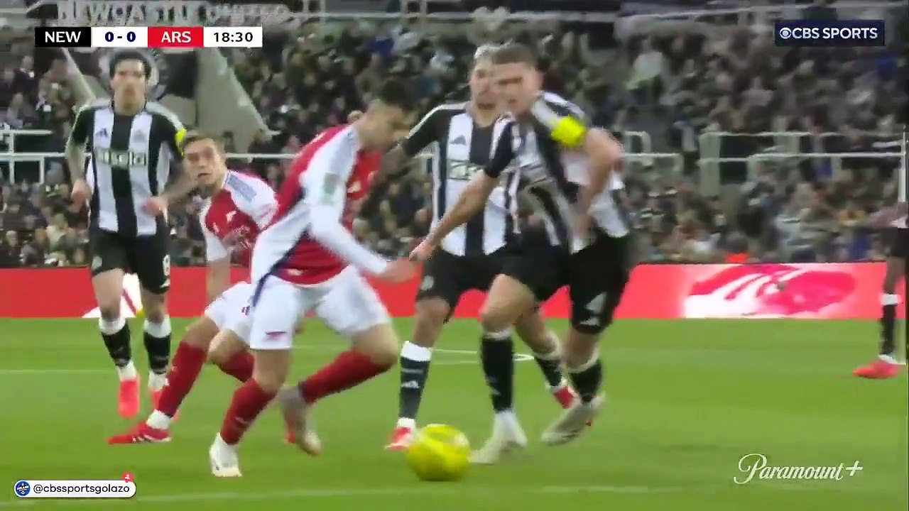 Newcastle United vs  Arsenal Highlights