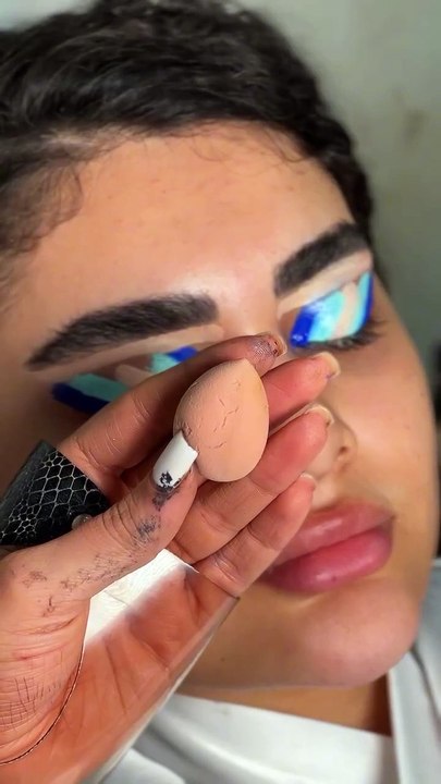 Arabic makeup