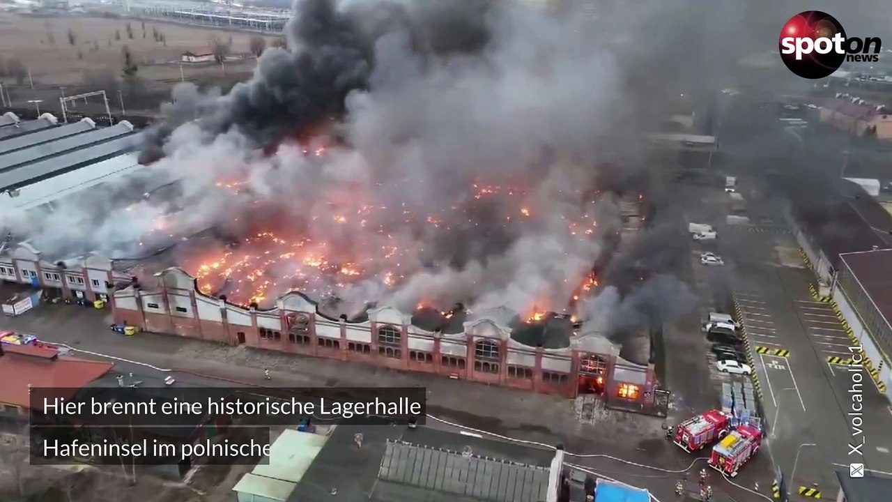 Großbrand zerstört historische Lagerhalle in Danzig