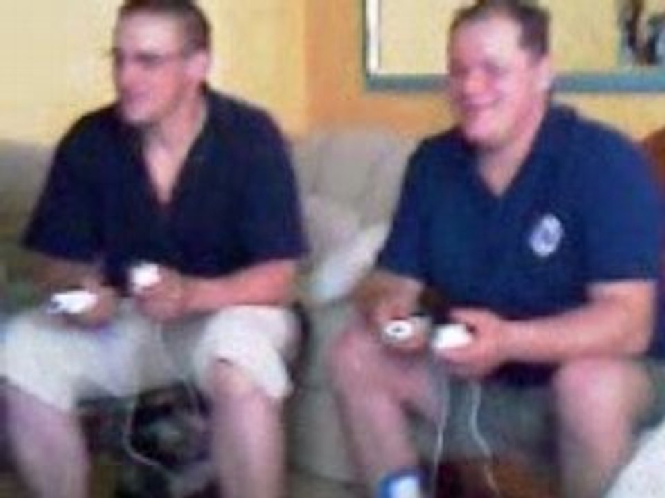 mon bof et Jean qui joue a la wii