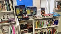 Les libraires se préparent à accueillir les fans d'Harry Potter