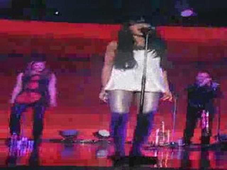 Jenifer - Mal Lunée - 29.04 Saint Etienne