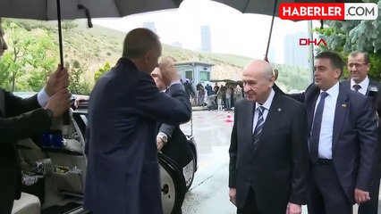 Cumhurbaşkanı Erdoğan ve Devlet Bahçeli'ye hakaret eden şüpheli için gözaltı kararı