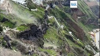 Σαντορίνη-Αμοργός: Έφτασαν ενισχύσεις στα δύο νήσια - Πυροσβεστική, ΕΚΑΒ, αστυνομία