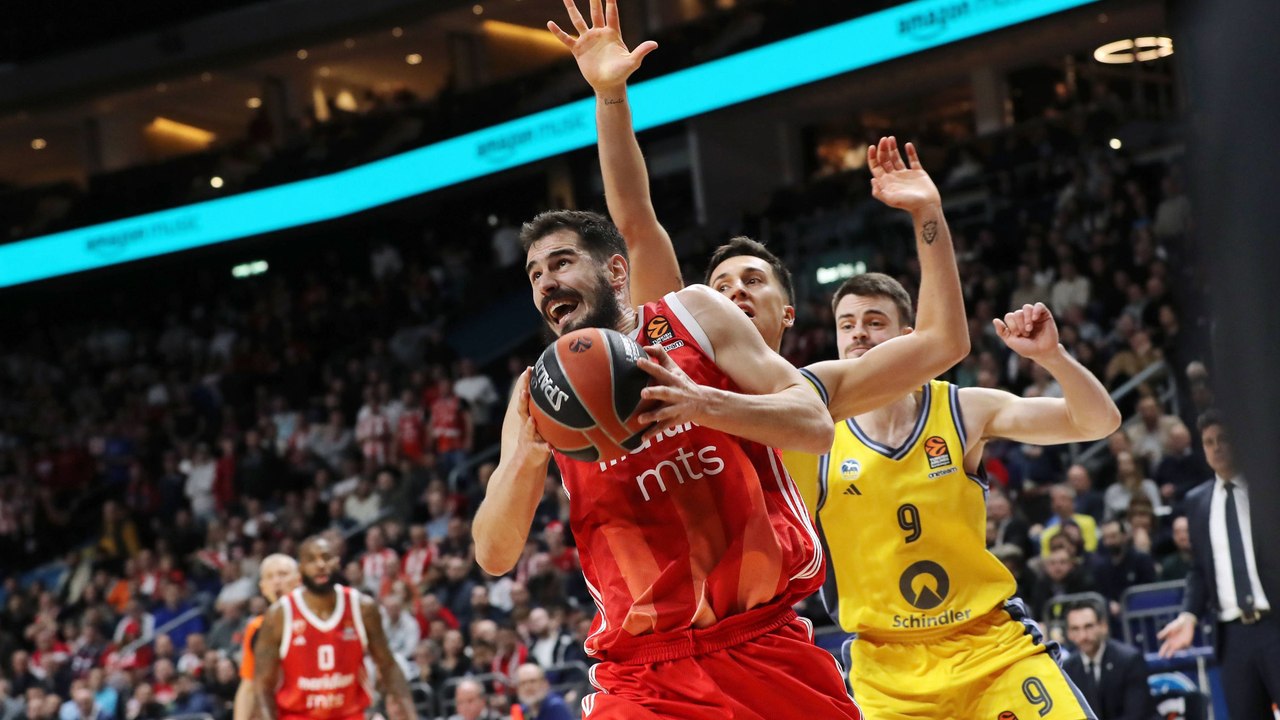 Vor vielen Auswärtsfans: 'Alba B' gegen Roter Stern am Ende chancenlos