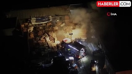 Kocaeli'deki Palet Fabrikasında Yangın: 1 Yaralı