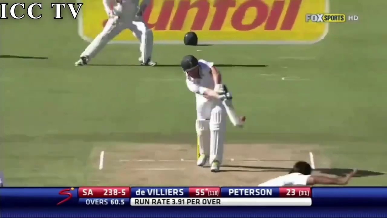 AB de Villiers destroys Pakistan with 121 runs