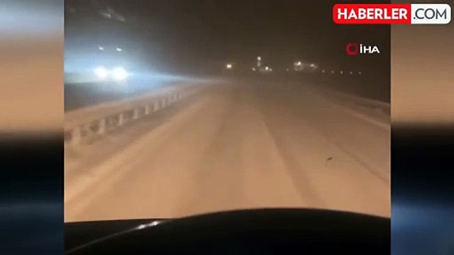 D-100 Karayolunda Yoğun Kar Yağışı Ulaşımı Olumsuz Etkiliyor