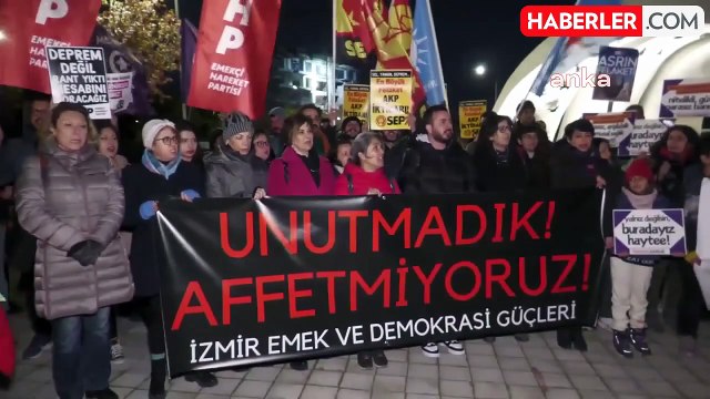 İzmir Emek ve Demokrasi Güçleri 6 Şubat Depreminin İkinci Yılında Depremde Hayatını Kaybedenleri Andı