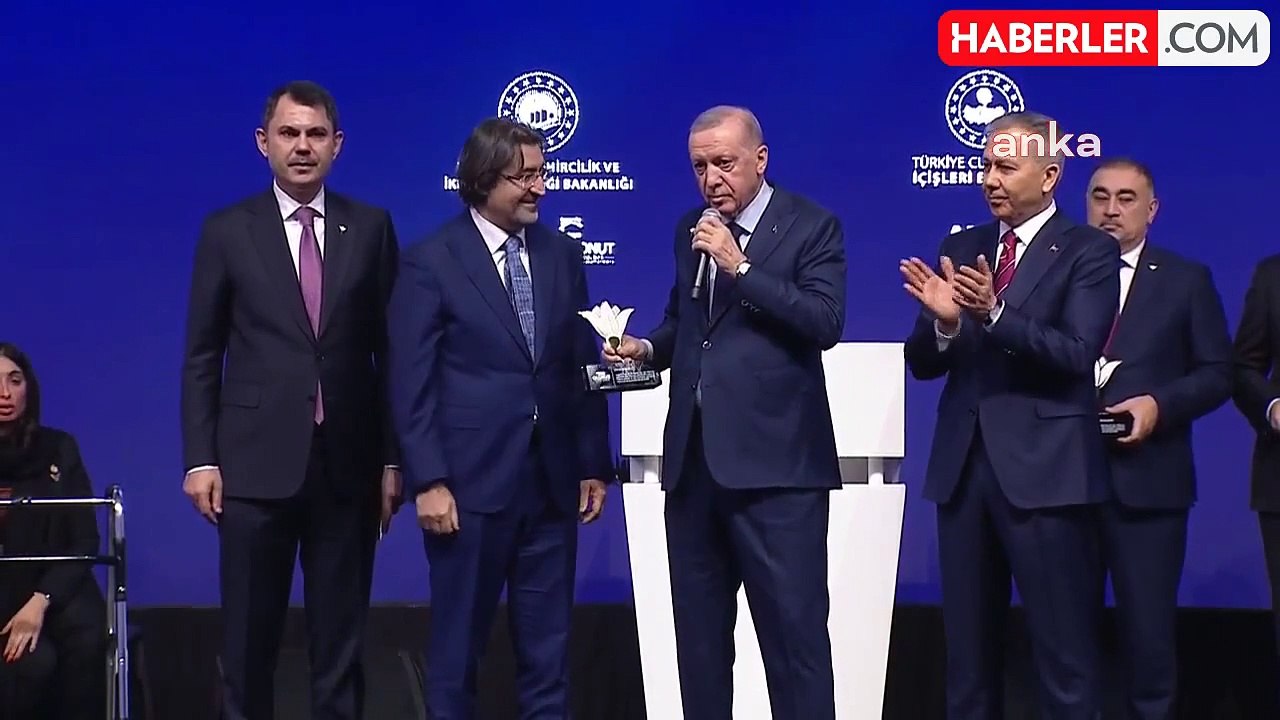 Ziraat Bankası Genel Müdürü Çakar "En Büyük Hayırsever Benim" Dedi, Cumhurbaşkanı Erdoğan "Ben Verdim Deme, Devlet Verdi" Yanıtını Verdi
