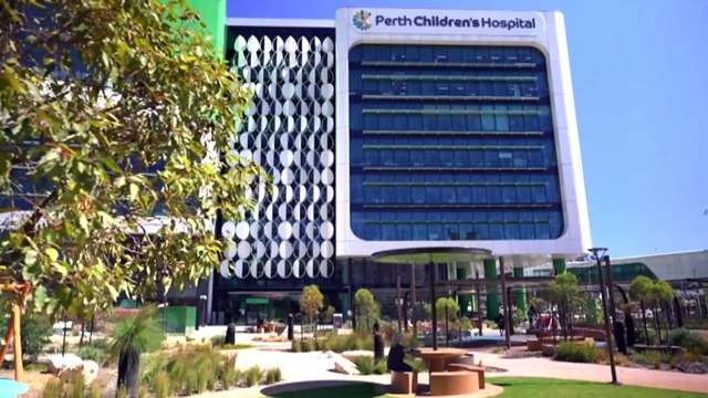 Western Australia's housing crisis hits home for voters ahead of state election, with one mother's struggle for stability