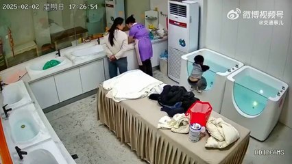 You cant take your eyes of the kids (video)