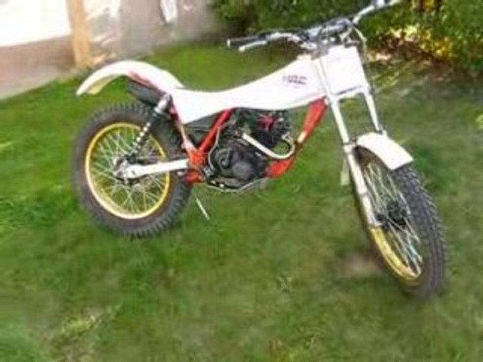 MA MOTO TLR200 HONDA