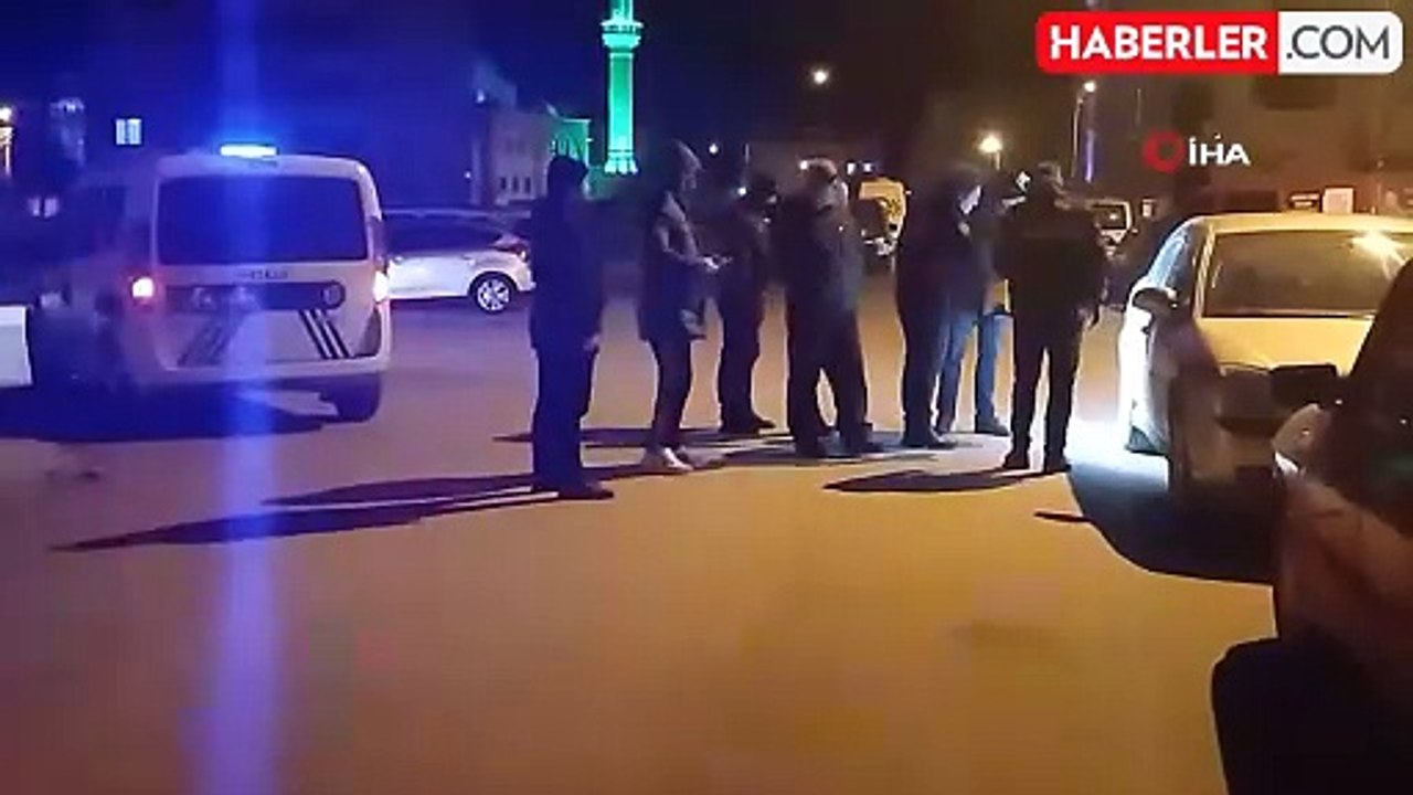 Çorum'da Park Halindeki Araç Kurşunlandı